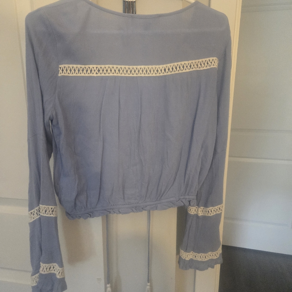 Shirt - Picture 4 of 4